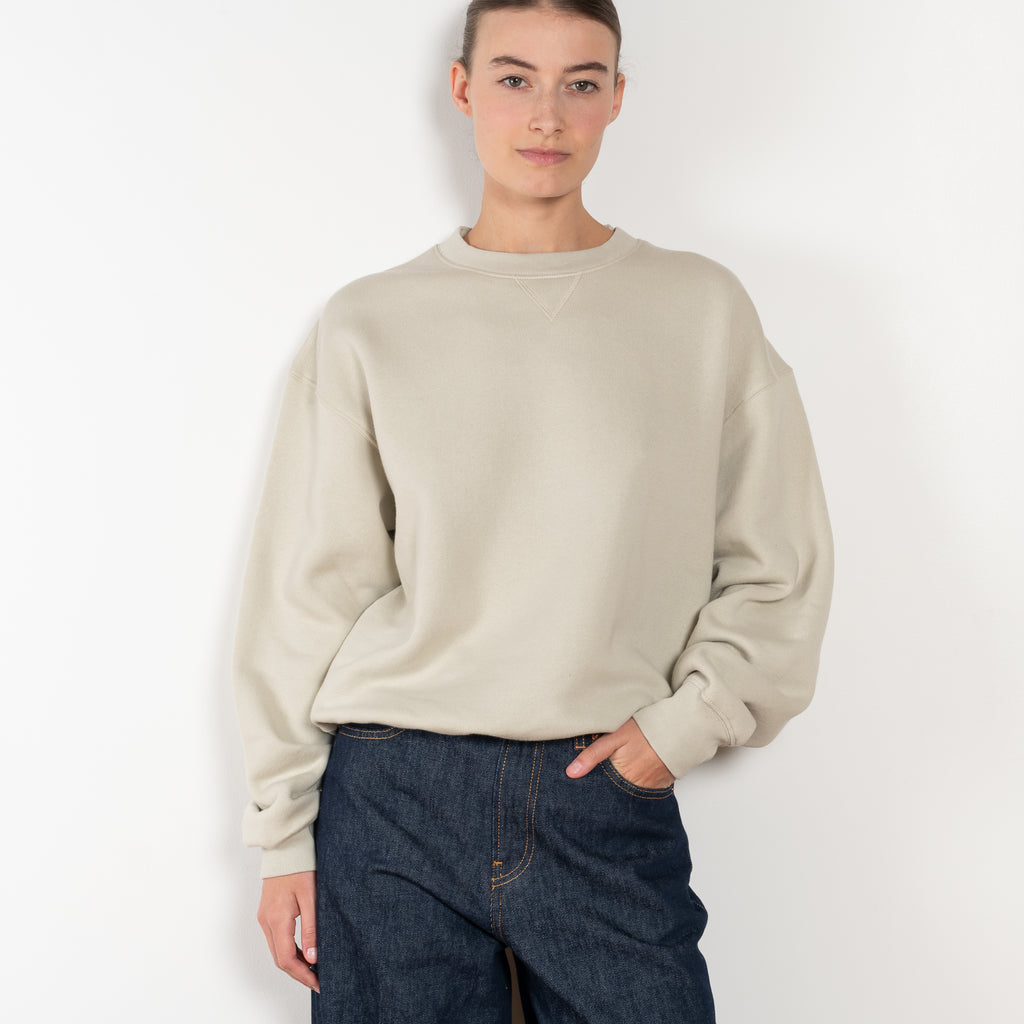 The Deb Sweatshirt by 6397 is a vintage-inspired sweatshirt, made in a very soft Japanese cotton Wool Fleece with a relaxed fit through the body