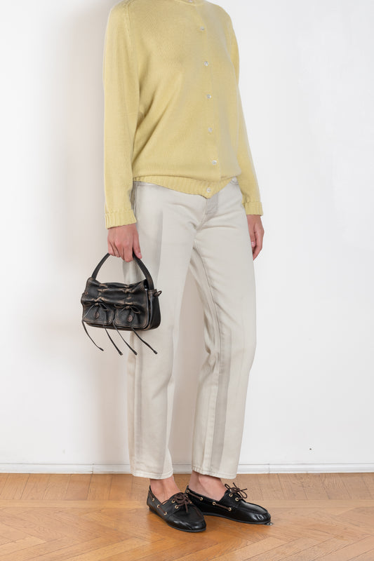 The Paris 5 Pockets Jeans by 6397 has a slim straight cropped leg