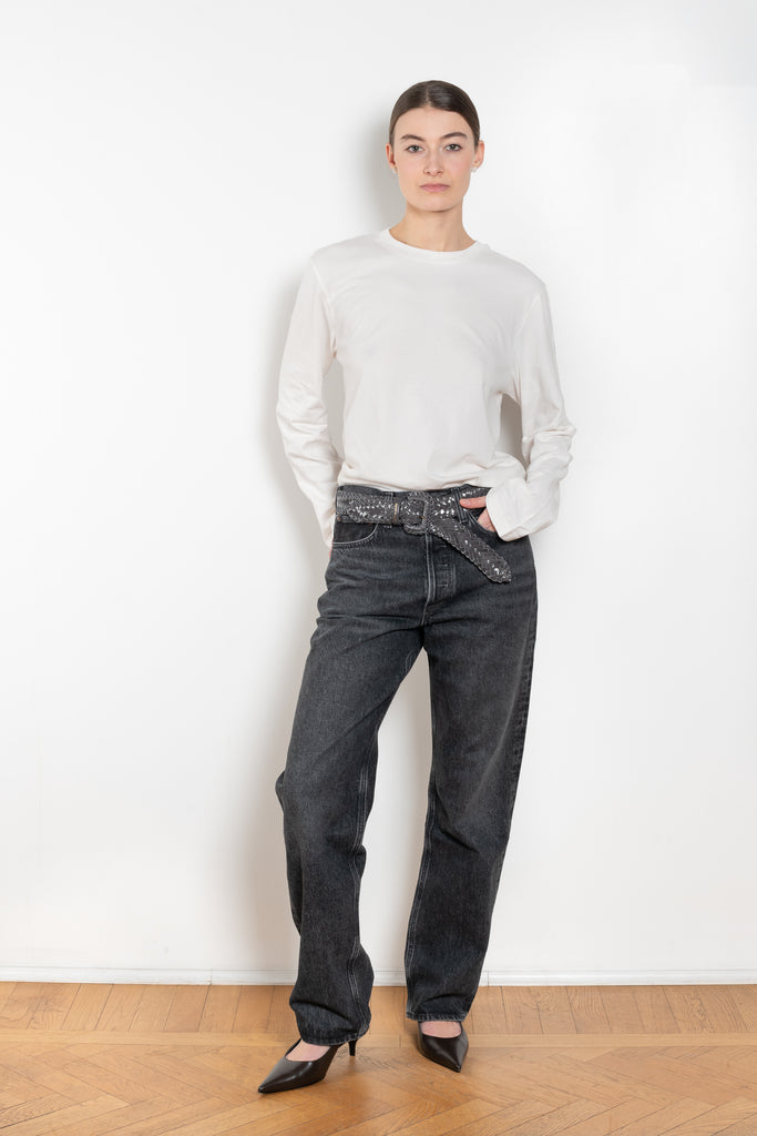 The Kelly Jeans by AGOLDE is a mid waist full length jeans with a straight leg