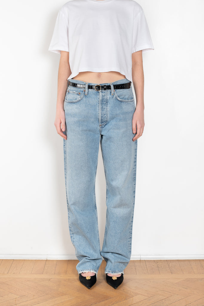The Kelly Jeans by AGOLDE is a mid waist full length jeans with a straight leg and a flattering square cut top block