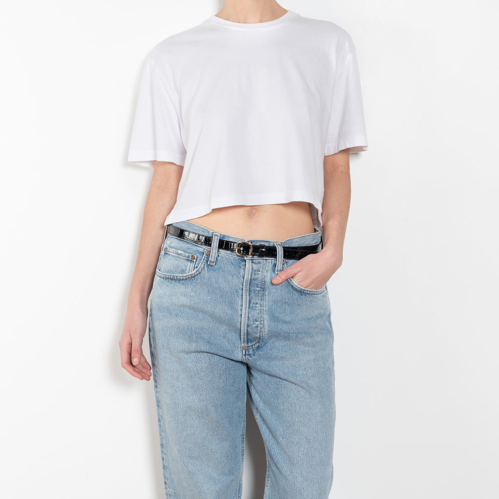 The Kelly Jeans by AGOLDE is a mid waist full length jeans with a straight leg and a flattering square cut top block