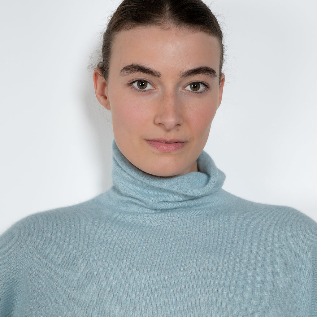 Bielo Cashmere Silk Turtleneck