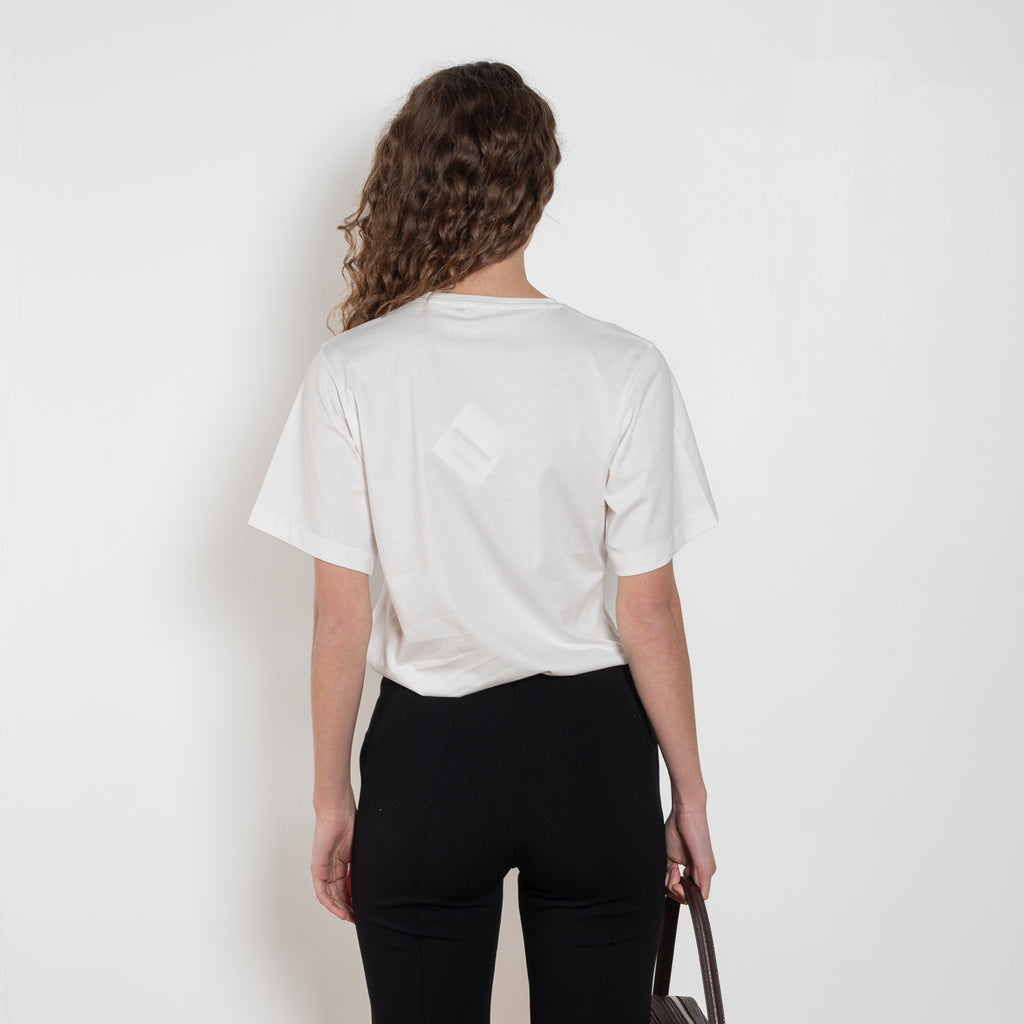 bite sculpted everyday tee