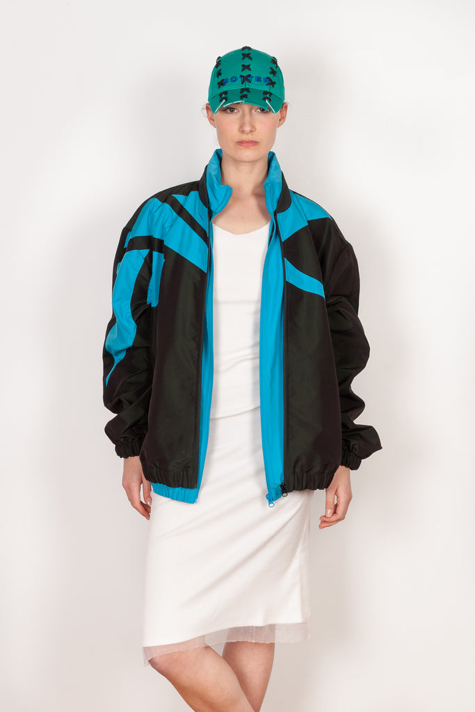 The Vector Track Jacket by Botter is a collaboration with Reebok double layered track jacket
