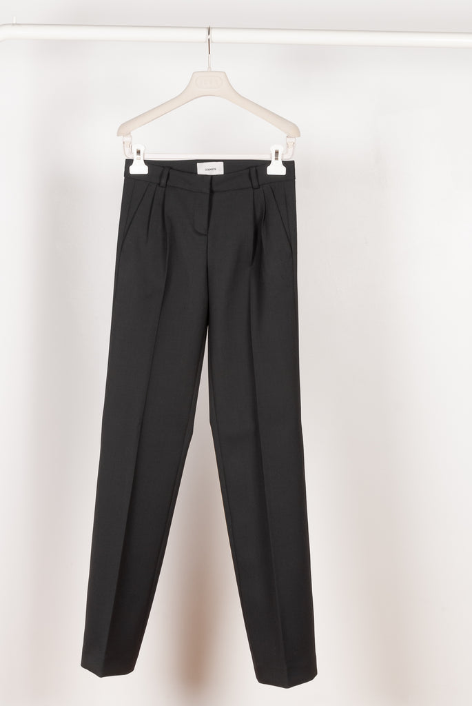 The Low Rise Tailored Trousers by COPERNI are signature low rise trousers with a straight leg