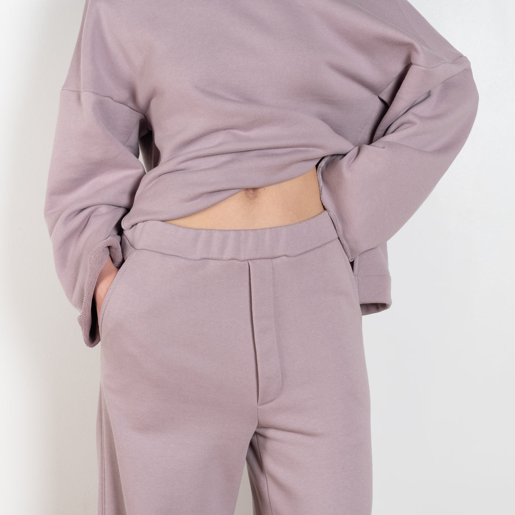 The Jogging 1305 by GAUCHERE is a mid waist jogging trouser