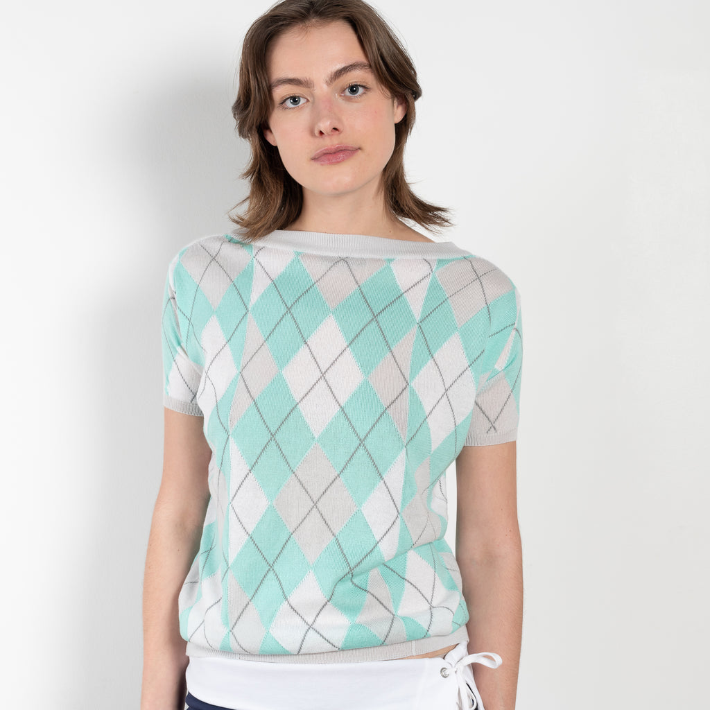 The Jamaica Polo Skirt by Julie Kegels is a maxi skirt in piqué cotton with contrasting waistband
