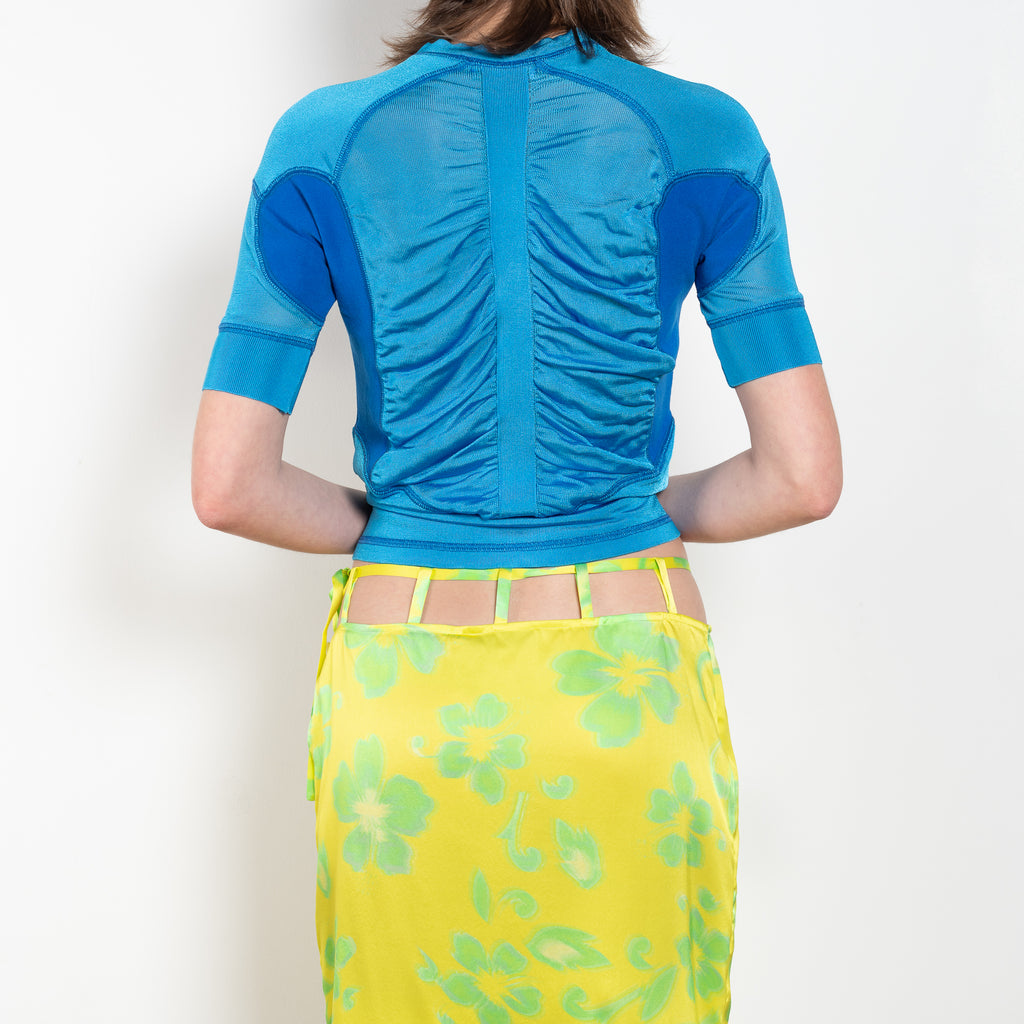 The Kobi Wetsuit Top by Julie Kegels is a knitted top in scuba luxe with zipper in the front