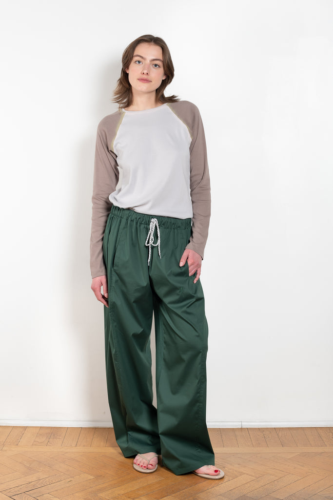 The Pifty 50-50 Pants by Julie Kegels is a relaxed trouser with a front in cotton and back in linnen