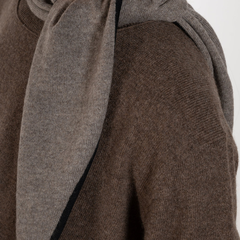 The Chelsea Scarf by Lisa Yang is knotted or wrapped nonchalantly around your neck, Lisa Yang's 'Chelsea' scarf can be worn a myriad of ways
