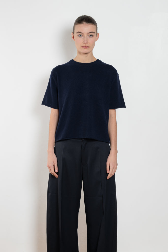 lisa yang cila top