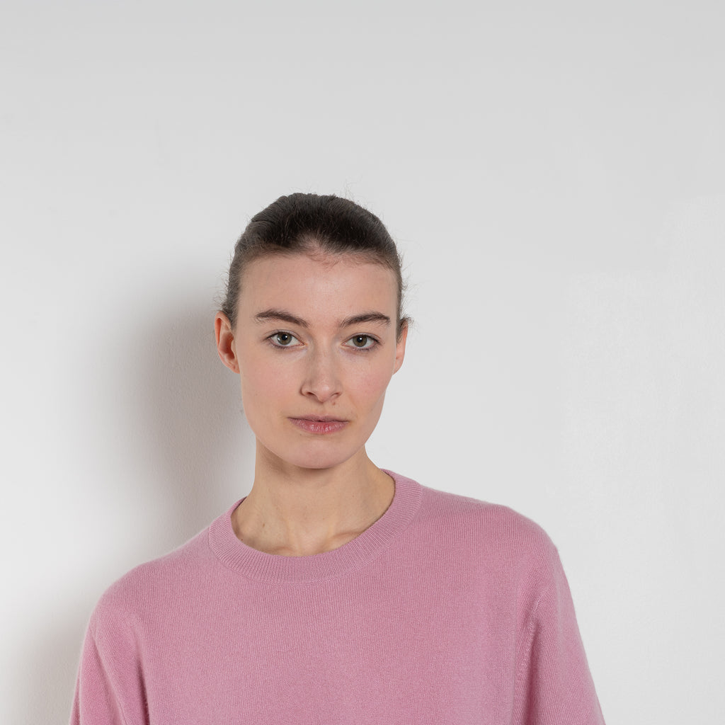 lisa yang cila tee