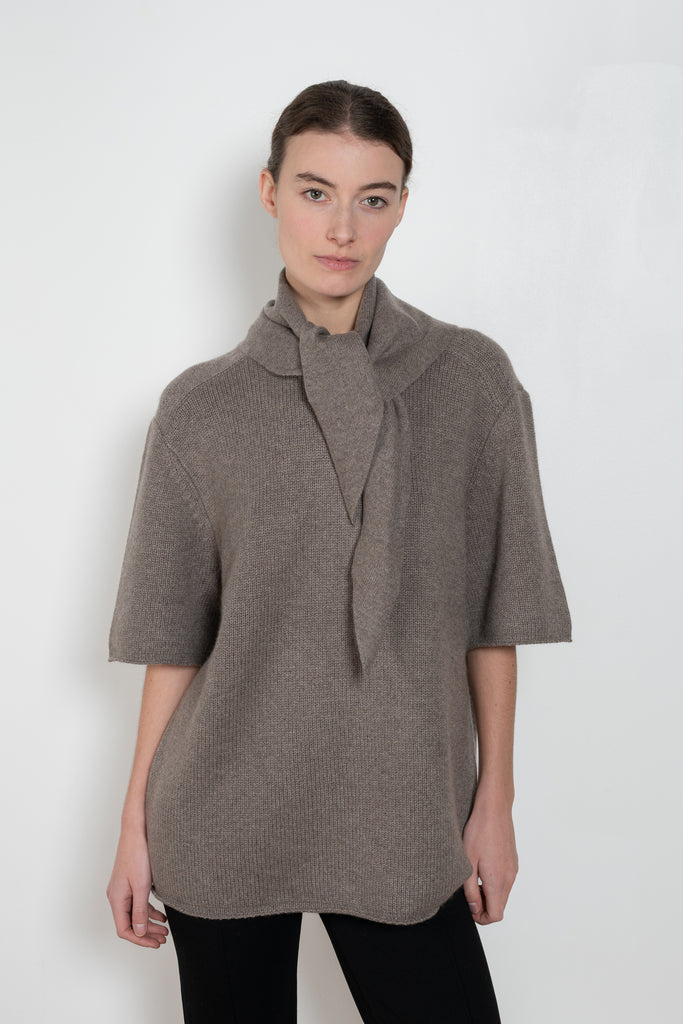 lisa yang florianne scarf