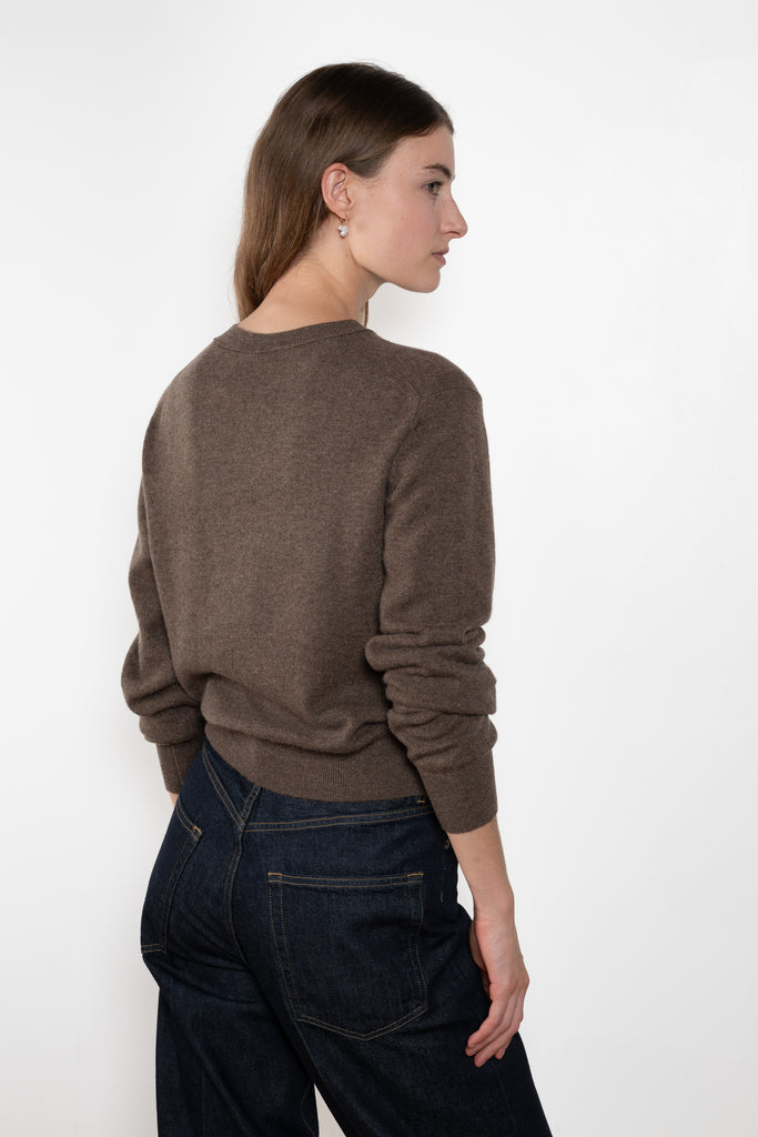 The Greer Sweater by LISA YANG is knitted to a timeless expression in our staple mid-weight cashmere.