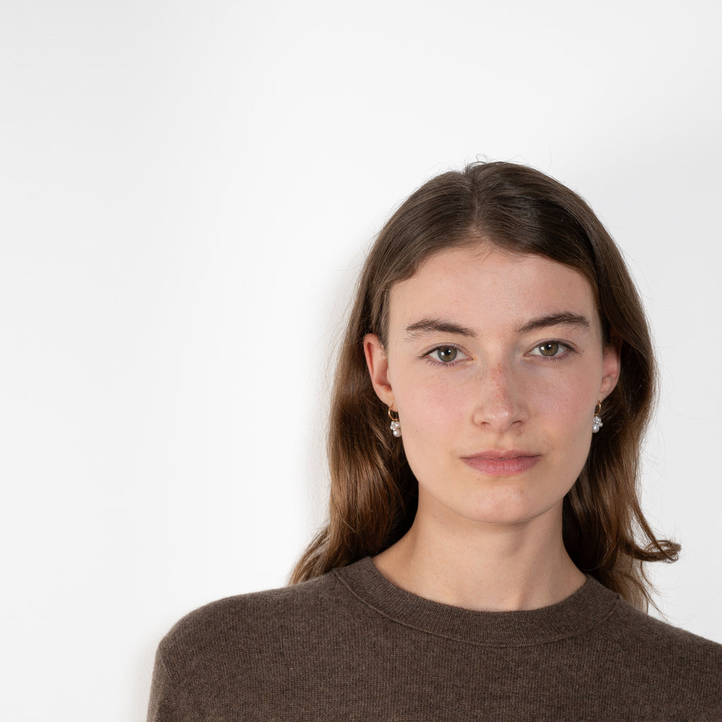 The Greer Sweater by LISA YANG is knitted to a timeless expression in our staple mid-weight cashmere.