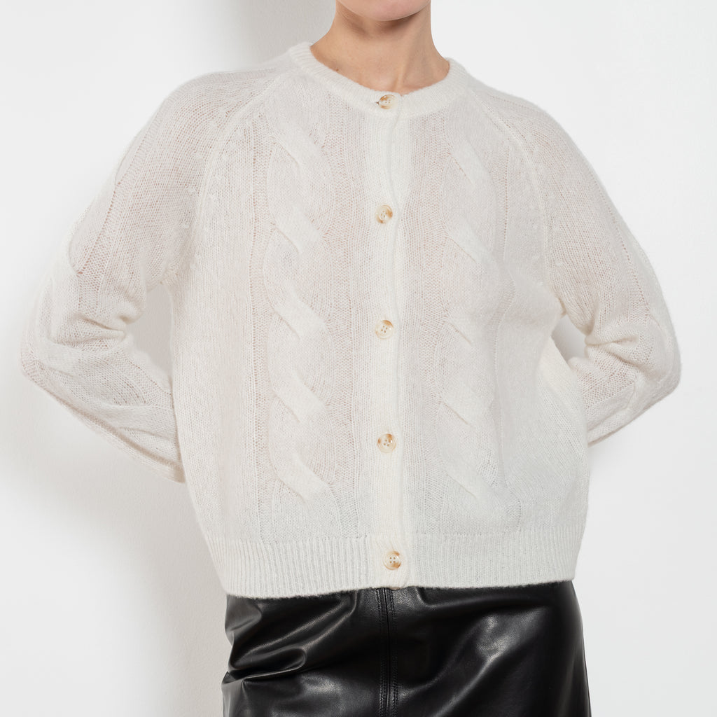 lisa yang gwyneth cardigan