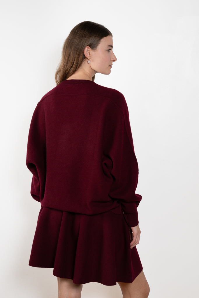 The Haily Sweater by LISA YANG is crafted in double face cashmere for structure and shape. 