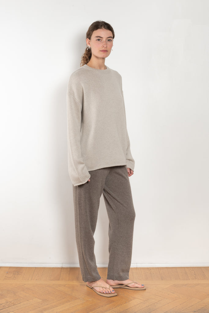 The Kristy Sweater by Lisa Yang is a 5 gauge cashmere relaxed knit with a longline silhouette and crewneck crafted in a heavy knit cashmere with a textured hand feel