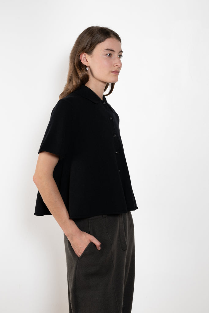 The Leith Top by Lisa Yang designed with a relaxed silhouette, it features a pointed collar, short sleeves, and subtly dropped shoulders that create a modern yet timeless look