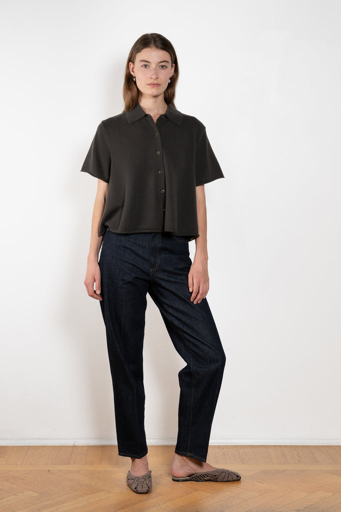 The Leith Top by Lisa Yang designed with a relaxed silhouette, it features a pointed collar, short sleeves, and subtly dropped shoulders
