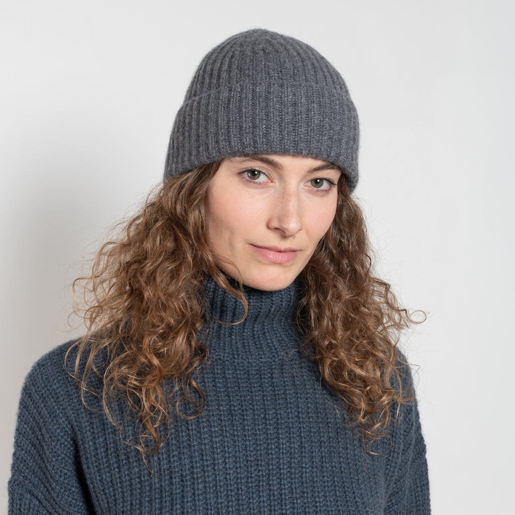 lisa yang martigny beanie