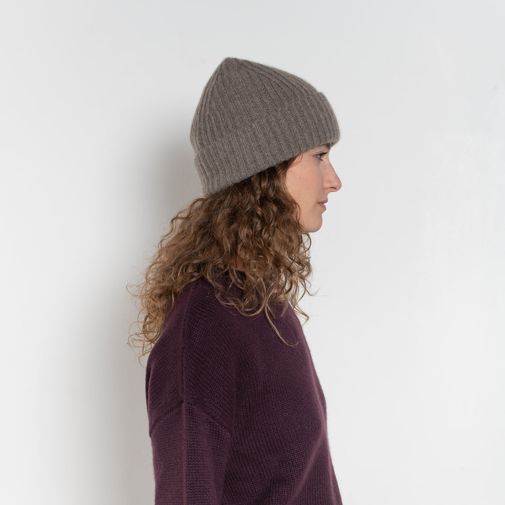 lisa yang martigny beanie