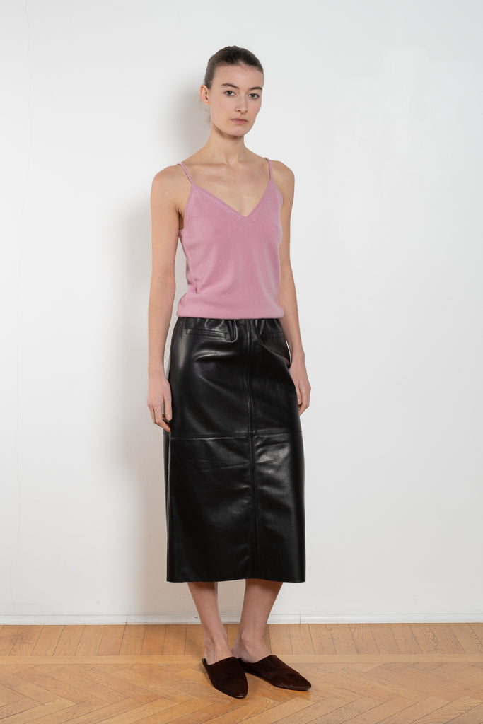 lisa yang nala top