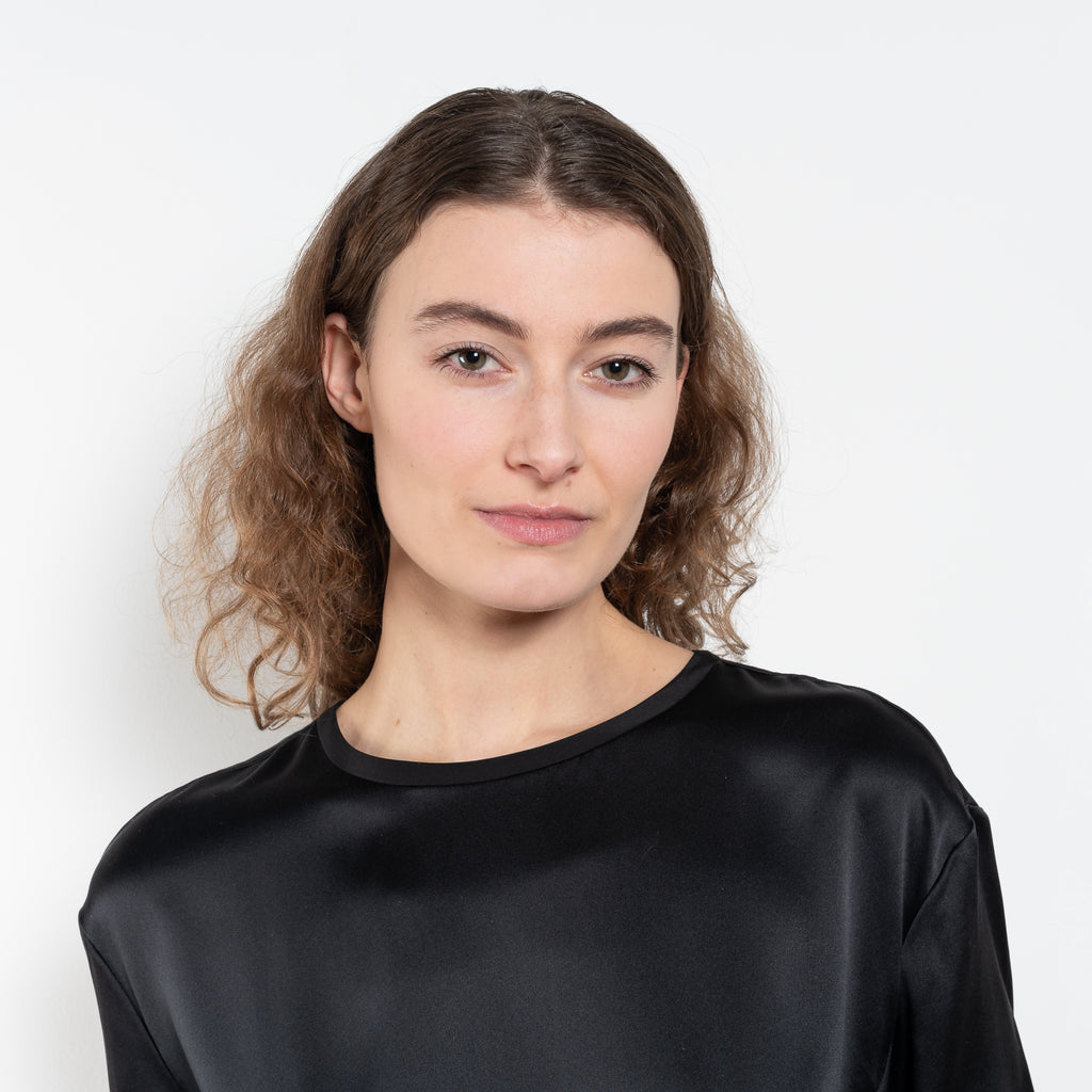 Round Neck Tshirt