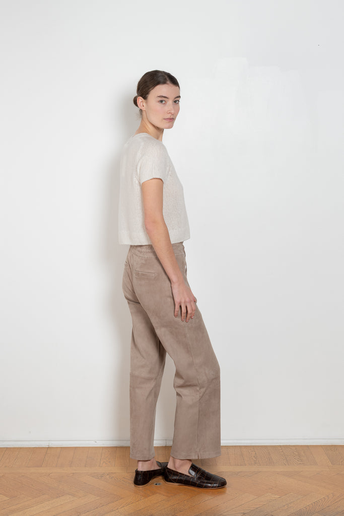 lisa yang siona tshirt cream
