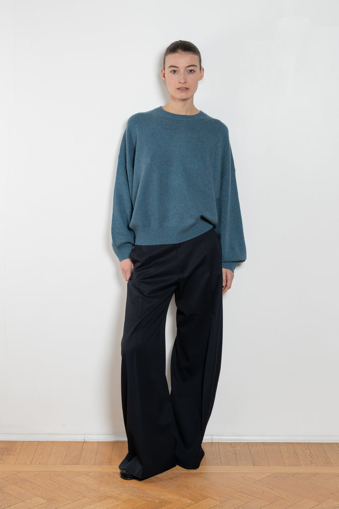 lisa yang veira sweater