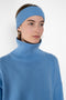 The Zuula Headband by Lisa Yang is minimalist cashmere headband with a clean, plain-knit design