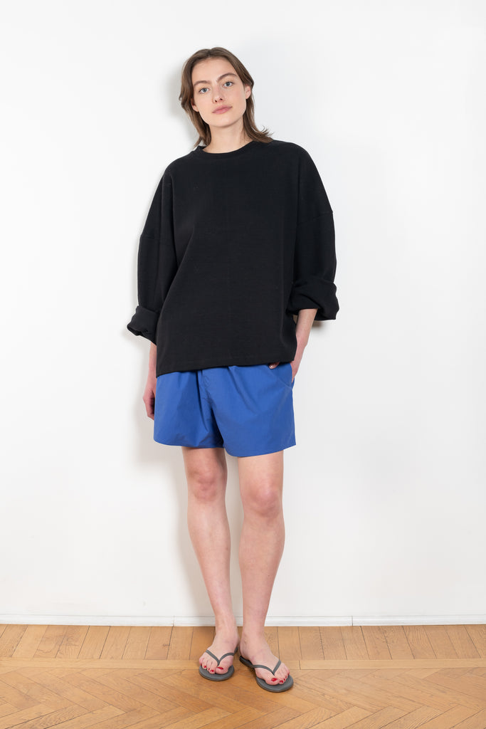 The Poplin Cotton Shorts N°1 by Maud Van Den Beussche is a relaxed short with elastic waistband in a beautiful poplin cotton