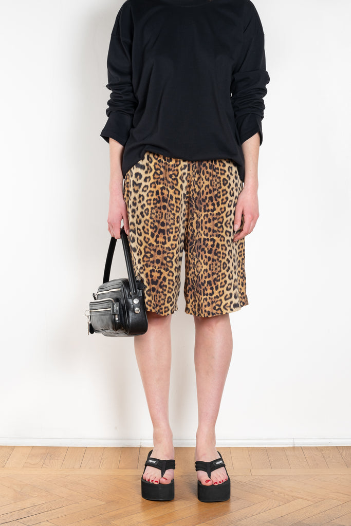 The Flexy Short by Monique Van Heist is an easy short with a just above the knee length