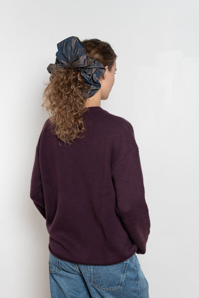 nackiye camelia  scrunchie