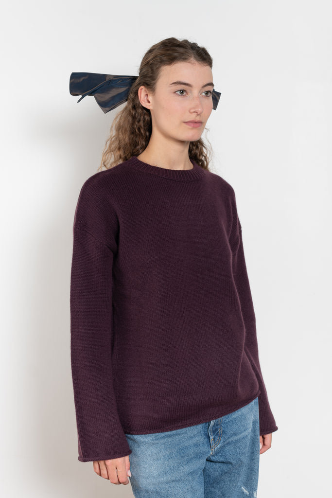 nackiye miss bow tie