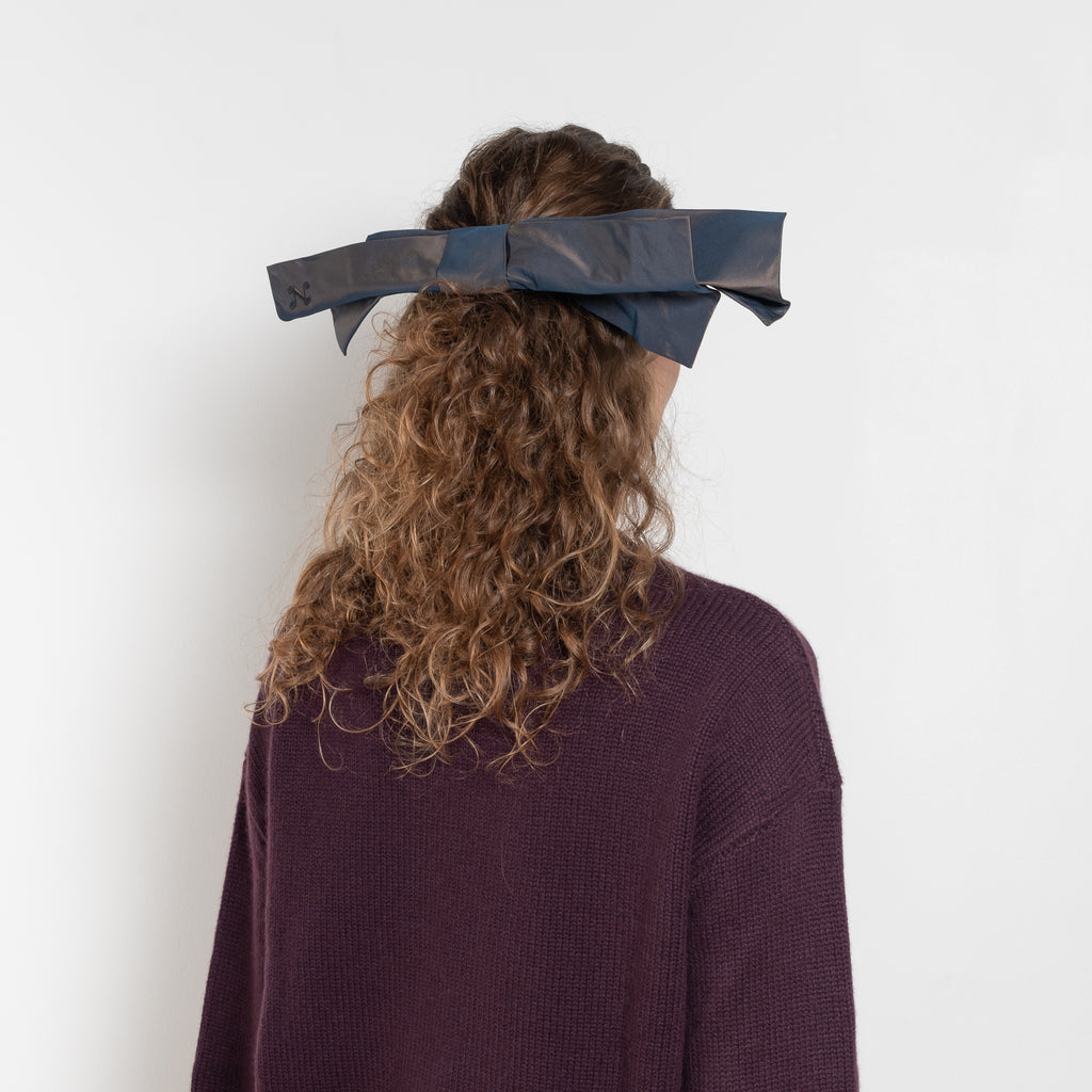 nackiye miss bow tie