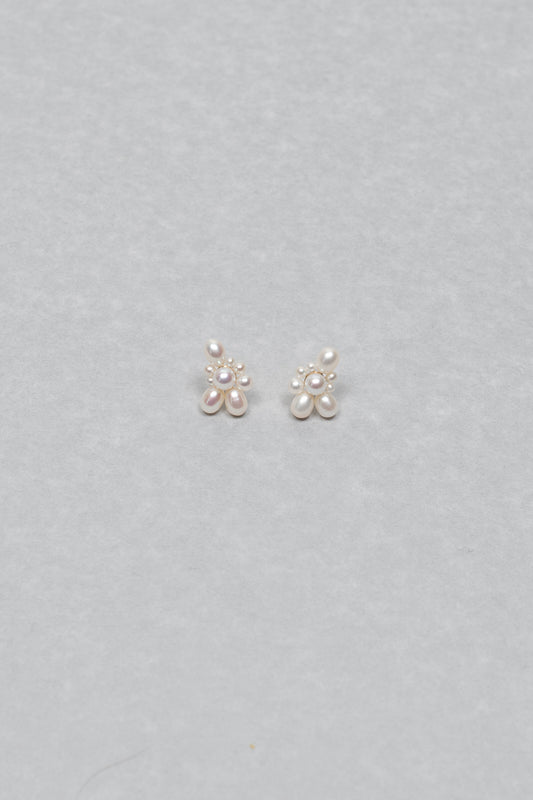 sophie bille brahe petite amis fleur earring