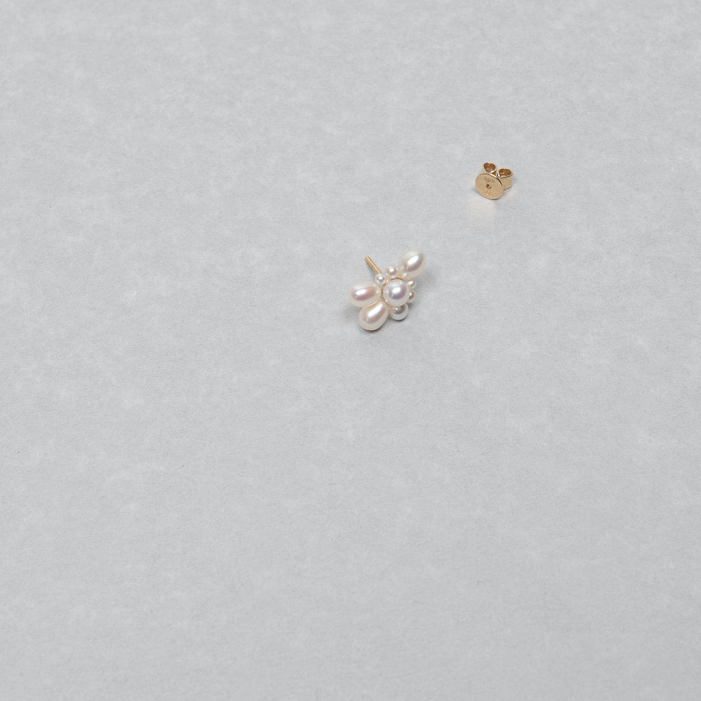 sophie bille brahe petite amis fleur earring