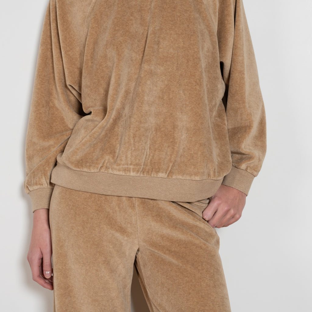 suzie kondi samos sweater