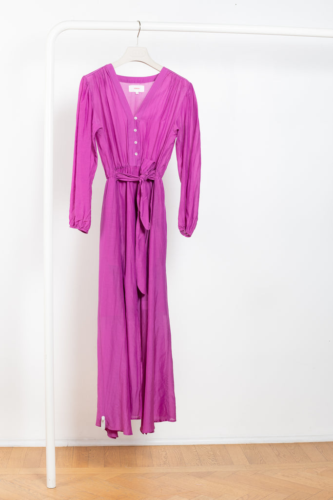 The Hera Dress by Xirena is a long dress flowy with a centered waistline in a luxe cotton silk voile with a slight sheen