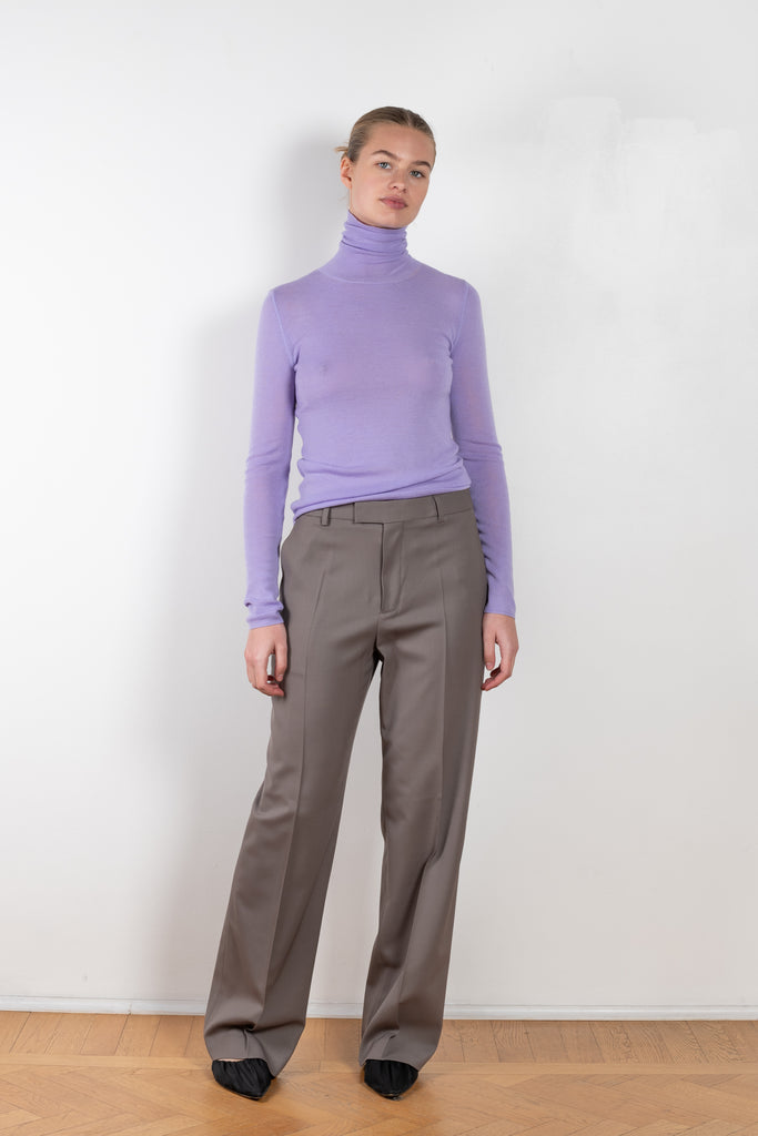 The Oversized Trouser by 6397 is a relaxed trouser suiting trouser in a fine wool twill with a long leg opening slightly at the bottom opening