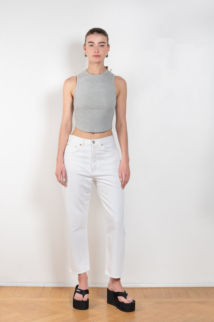The 90's Crop Jeans by Agolde is a mid-rise jeans designed to sit relaxed on the waist with a straight fit through the ankleThe 90's Crop Jeans by Agolde is a mid-rise jeans designed to sit relaxed on the waist with a straight fit through the ankle