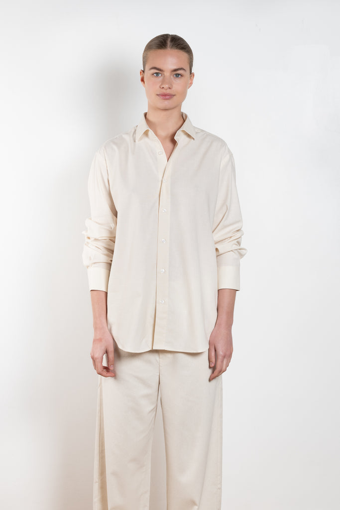 The Ole Shirt by Baserange is a summer shirt in organic cotton that can be worn as a set with a matching pants