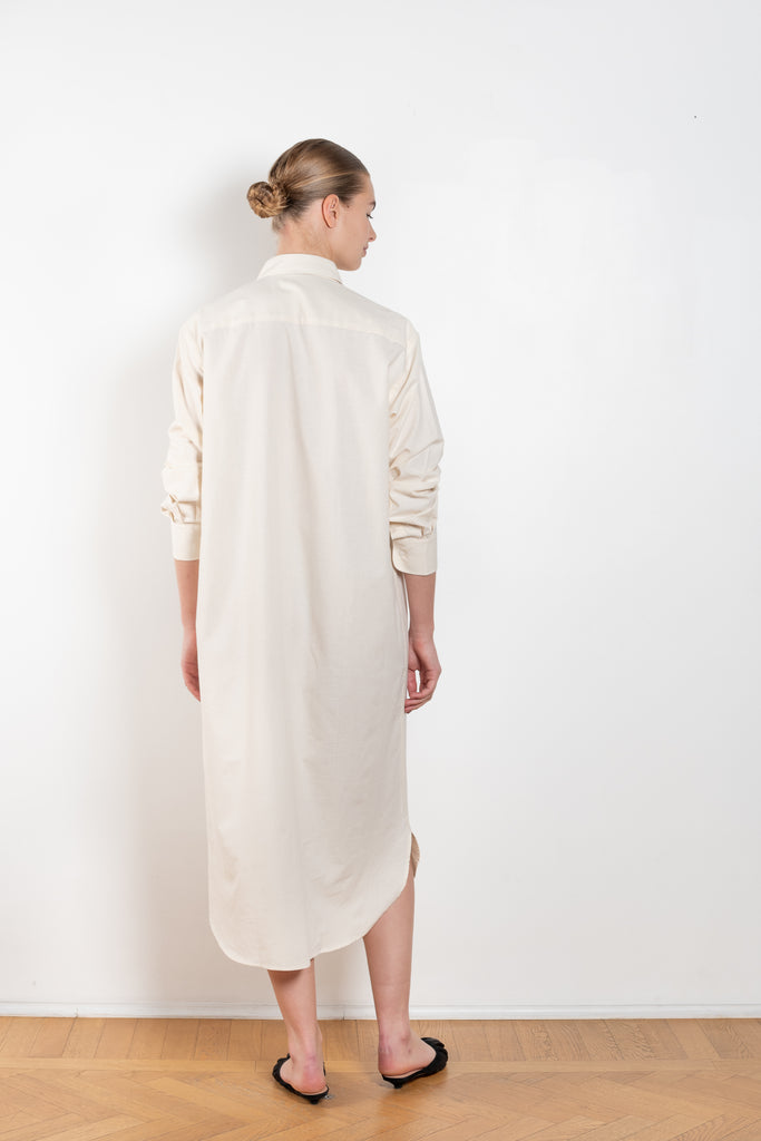 The Ole Shirtdress by Baserange is a summer shirtdress in organic cotton that can be worn as a city dress or as a bikini cover up at beach The Ole Shirtdress by Baserange is a summer shirtdress in organic cotton that can be worn as a city dress or as a bikini cover up at beach 