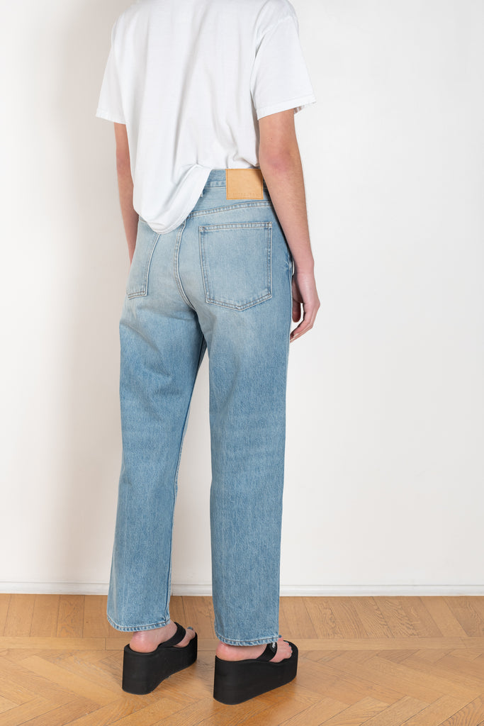 The Plein Relaxed Straight jeans by B SIDES  is a high waisted jeans with a relaxed straight leg in a light blue wash