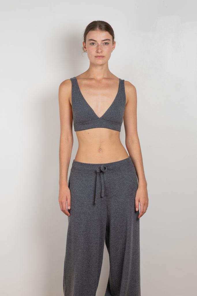 The Capucine Bralette by Lisa Yang is a pull-over piece that is secured with an elasticated band and fitted straps