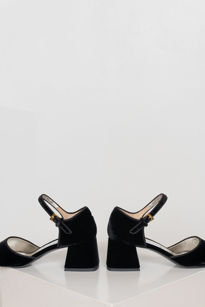 The Mary Jane Sandals by Suzanne Rae are sturdy block heel Mary Jane sandals in a deep black velvet